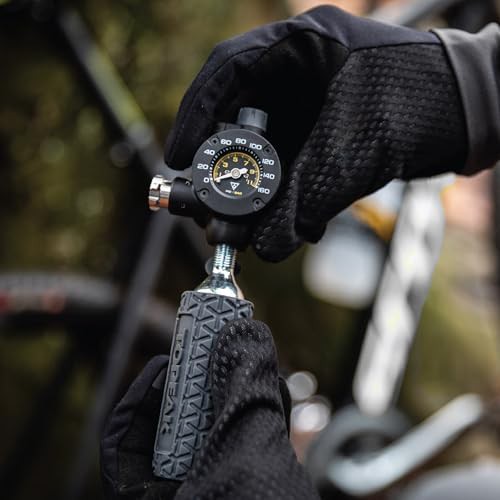 CO2 Inflator with Analog Pressure Gauge — photo 4