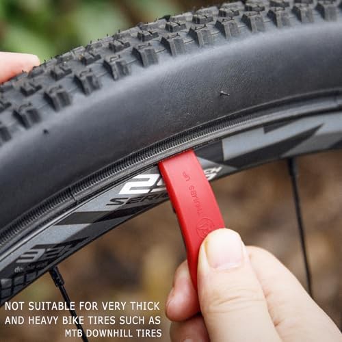 CO2 Inflator with Integrated Tire Levers — photo 3